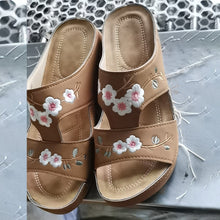 Last inn bildet i Galleri-visningsprogrammet, Ortopediske kile-form sandaler for kvinner