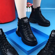 Last inn bildet i Galleri-visningsprogrammet, Høytopp for kvinner, varme Martin-støvler i skinn