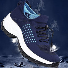 Last inn bildet i Galleri-visningsprogrammet, Komfortable sklisikre tursko