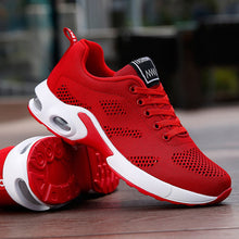 Last inn bildet i Galleri-visningsprogrammet, Flyknit joggesko med luftpute og perforert mesh