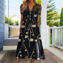 Last inn bildet i Galleri-visningsprogrammet, Trykt kjole med blonder