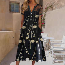 Last inn bildet i Galleri-visningsprogrammet, Trykt kjole med blonder