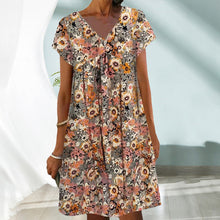 Last inn bildet i Galleri-visningsprogrammet, Kjole med blomstertrykk