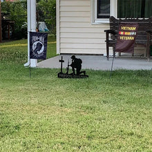 Last inn bildet i Galleri-visningsprogrammet, Minnesmerke for soldater