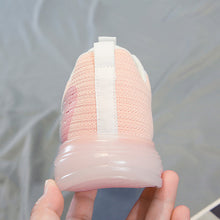 Last inn bildet i Galleri-visningsprogrammet, Pustende Flyknit-sko