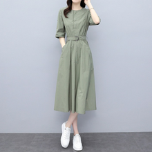 Last inn bildet i Galleri-visningsprogrammet, Slank kjole i midjen