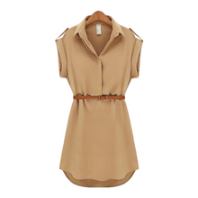 Last inn bildet i Galleri-visningsprogrammet, kortermet løs kjole