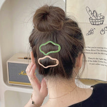 Last inn bildet i Galleri-visningsprogrammet, Skyformet hollow bang-klemme