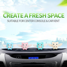 Last inn bildet i Galleri-visningsprogrammet, Flying Pig Car Vent Perfume