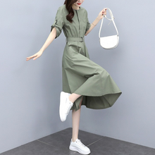 Last inn bildet i Galleri-visningsprogrammet, Slank kjole i midjen