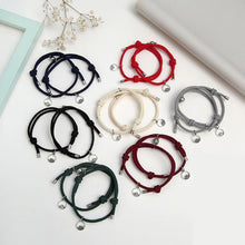 Last inn bildet i Galleri-visningsprogrammet, Trekke par armbånd