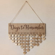 Last inn bildet i Galleri-visningsprogrammet, Wooden Anniversary Birthday Calendar Board