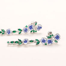 Last inn bildet i Galleri-visningsprogrammet, Kjedeøreringer med blå blomster