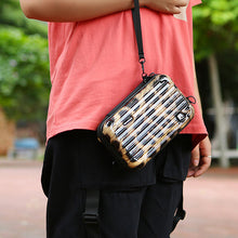 Last inn bildet i Galleri-visningsprogrammet, Mini koffertveske