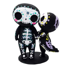 Last inn bildet i Galleri-visningsprogrammet, Harpiks dukke ornamenter