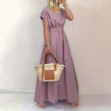 Last inn bildet i Galleri-visningsprogrammet, Ensfarget kjole med rund hals