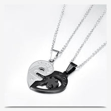 Last inn bildet i Galleri-visningsprogrammet, Hjerteformet nøkkelhalskjede