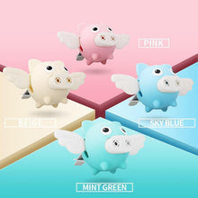 Last inn bildet i Galleri-visningsprogrammet, Flying Pig Car Vent Perfume