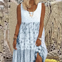 Last inn bildet i Galleri-visningsprogrammet, Ermeløs Lappverk Kjole med Trykk