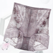 Last inn bildet i Galleri-visningsprogrammet, Blondetruse med høy midje