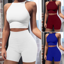 Last inn bildet i Galleri-visningsprogrammet, Uformelt ensfarget sett med O-hals ermeløs topp og shorts