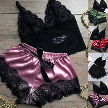 Last inn bildet i Galleri-visningsprogrammet, Cami pyjamassett med blonder