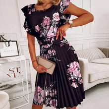 Last inn bildet i Galleri-visningsprogrammet, Kjole med blomster-trykk