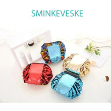 Last inn bildet i Galleri-visningsprogrammet, Sminkeveske i havfruefarge