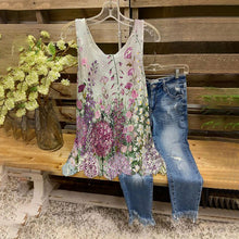 Last inn bildet i Galleri-visningsprogrammet, Tank-topp med blomster-trykk