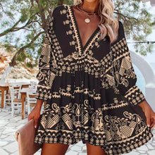 Last inn bildet i Galleri-visningsprogrammet, Over-kneet kjole med boho-stil