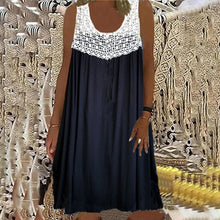 Last inn bildet i Galleri-visningsprogrammet, Plissert kjole med rund hals