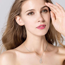 Last inn bildet i Galleri-visningsprogrammet, Mor og barn fotspor halskjede