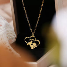 Last inn bildet i Galleri-visningsprogrammet, Mor og baby hjerte halskjede