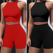 Last inn bildet i Galleri-visningsprogrammet, Uformelt ensfarget sett med O-hals ermeløs topp og shorts