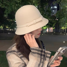 Last inn bildet i Galleri-visningsprogrammet, Fiskerlue i ull i tweed