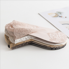 Last inn bildet i Galleri-visningsprogrammet, Gjennomsiktige nettingsokker med blonder