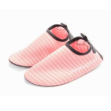 Last inn bildet i Galleri-visningsprogrammet, Sklisikkert pustende sko med myke såler for innendørs trening