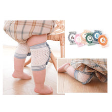 Last inn bildet i Galleri-visningsprogrammet, Broderitrykk baby kneputer