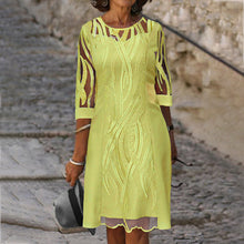 Last inn bildet i Galleri-visningsprogrammet, Blondekjole med rund hals