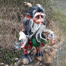 Last inn bildet i Galleri-visningsprogrammet, Garden Protector Goblin