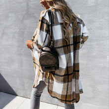 Last inn bildet i Galleri-visningsprogrammet, Moteriktig rutete skjortejakke