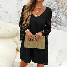 Last inn bildet i Galleri-visningsprogrammet, Sort kjole med blonder