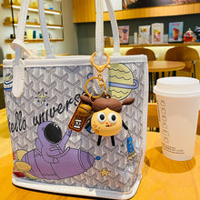 Last inn bildet i Galleri-visningsprogrammet, Kreativ og morsom nøkkelring i silikon, klokkeanheng