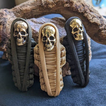 Last inn bildet i Galleri-visningsprogrammet, Paracord nøkkelring Mummy Messing Skull