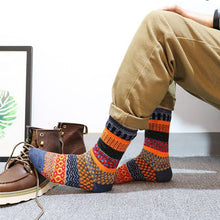 Last inn bildet i Galleri-visningsprogrammet, Retro sokker i etnisk stil for menn