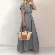 Last inn bildet i Galleri-visningsprogrammet, Ensfarget kjole med rund hals