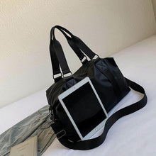 Last inn bildet i Galleri-visningsprogrammet, Koffert med stor kapasitet