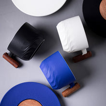 Last inn bildet i Galleri-visningsprogrammet, Håndlaget retro-kaffekrus i keramikk