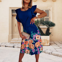 Last inn bildet i Galleri-visningsprogrammet, Kjole med blomster-trykk