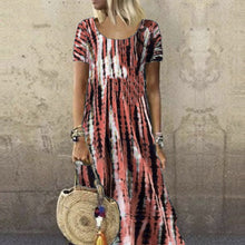 Last inn bildet i Galleri-visningsprogrammet, Kjole med batikk trykk